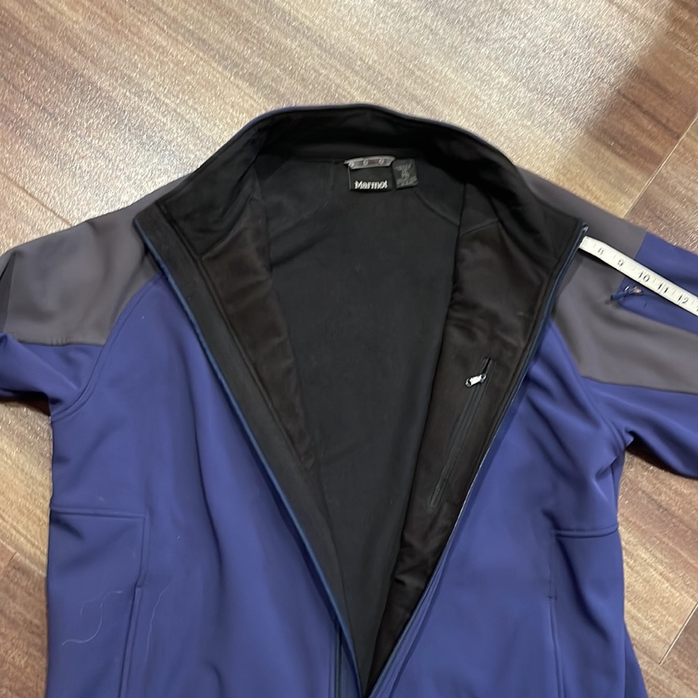 Marmot Jacket - Picture 8 of 9